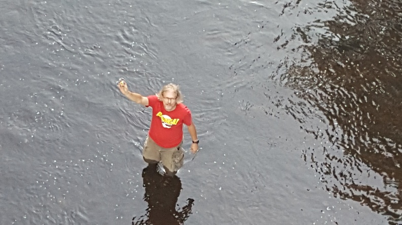 2017-08-13 18.37.58-1